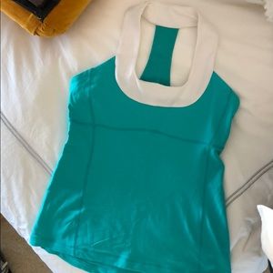 Lululemon  workout Shirt